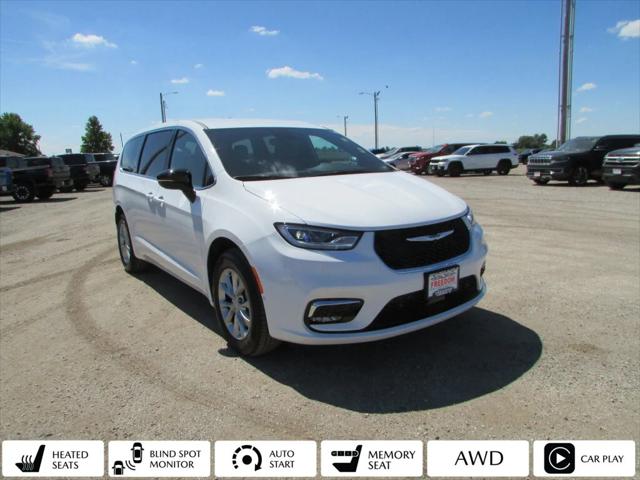 2026 Chrysler Pacifica PACIFICA SELECT AWD