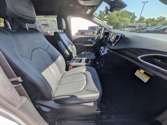 2026 Chrysler Voyager VOYAGER LX