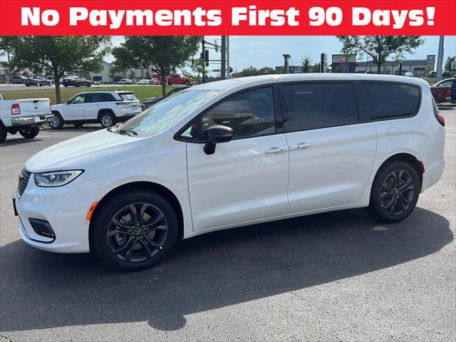 2026 Chrysler Pacifica PACIFICA SELECT AWD 2026 Chrysler Pacifica PACIFICA SELECT AWD