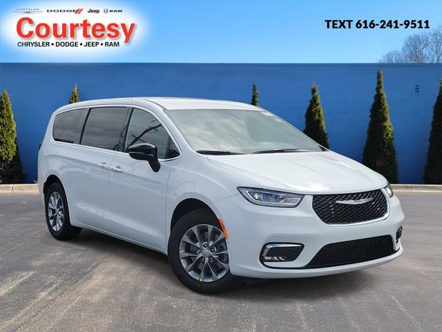 2026 Chrysler Pacifica PACIFICA SELECT AWD