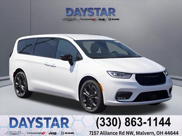 2026 Chrysler Pacifica PACIFICA SELECT AWD