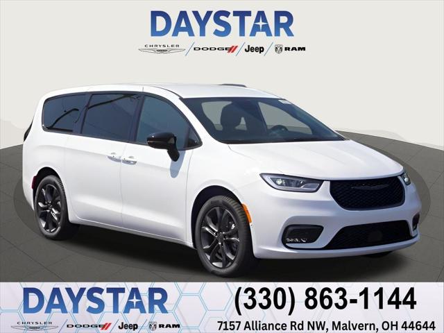 2026 Chrysler Pacifica PACIFICA SELECT AWD