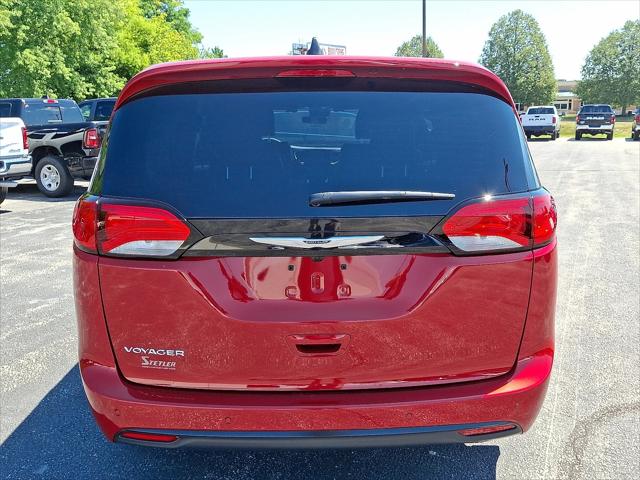2026 Chrysler Voyager LX
