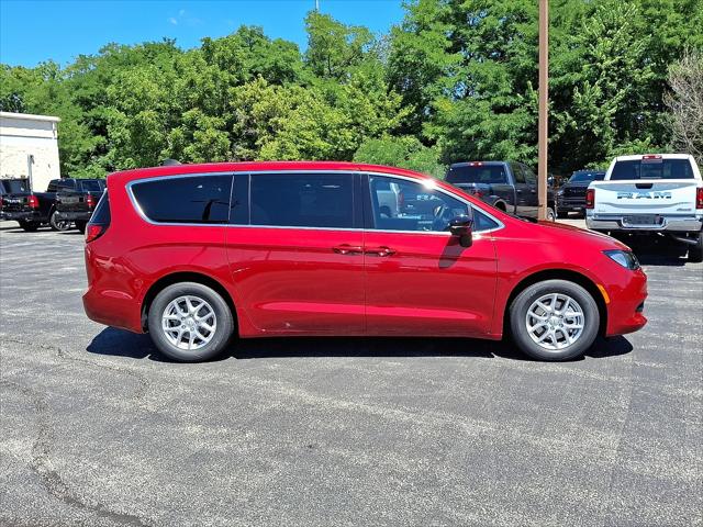 2026 Chrysler Voyager LX
