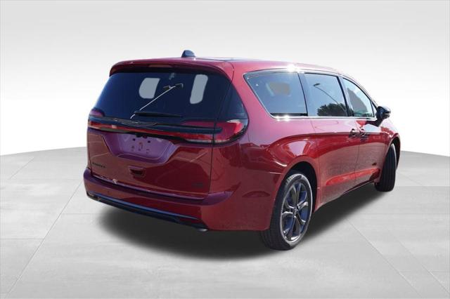 2026 Chrysler Pacifica PACIFICA SELECT AWD