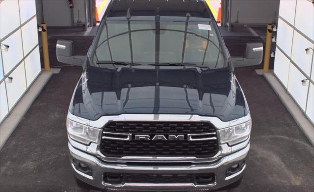 2024 RAM 2500 Big Horn Crew Cab 4x4 64 Box