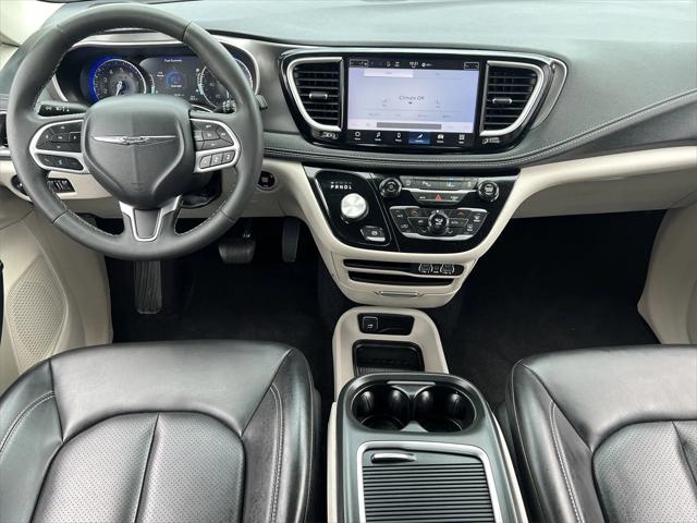 2023 Chrysler Pacifica Touring L AWD