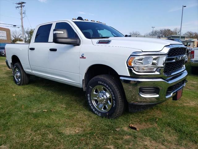2024 RAM 2500 Tradesman Crew Cab 4x4 64 Box 2024 RAM 2500 Tradesman Crew Cab 4x4 64 Box