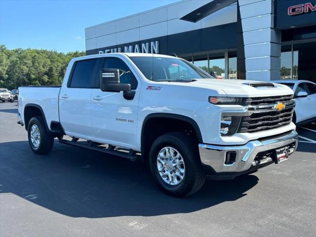 2025 Chevrolet Silverado 2500HD 4WD Crew Cab Standard Bed LT