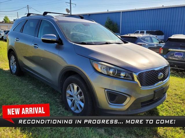 2016 Kia Sorento 3.3L LX