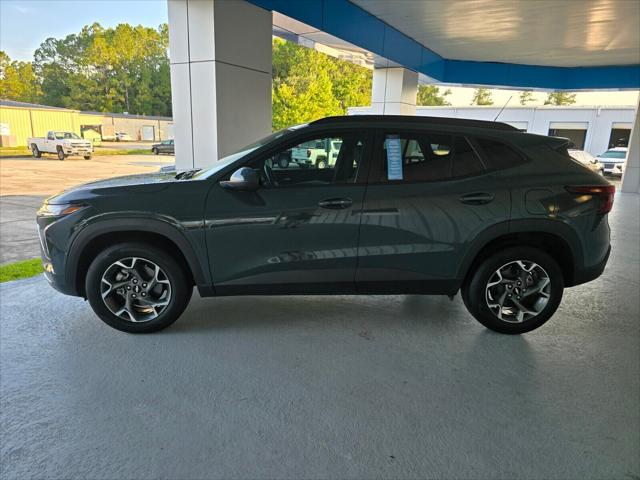 2025 Chevrolet Trax FWD LT