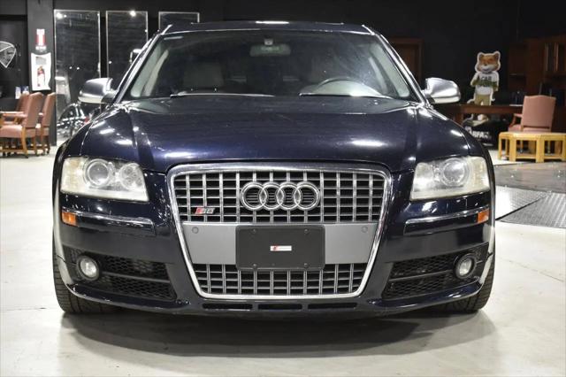 2007 Audi S8 5.2