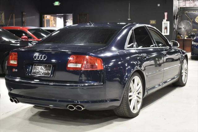 2007 Audi S8 5.2
