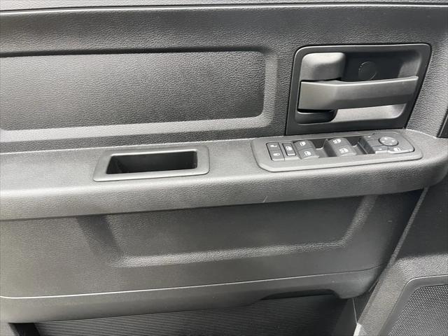 2025 Ram 2500 Tradesman Crew Cab 4x4 6'4" Box