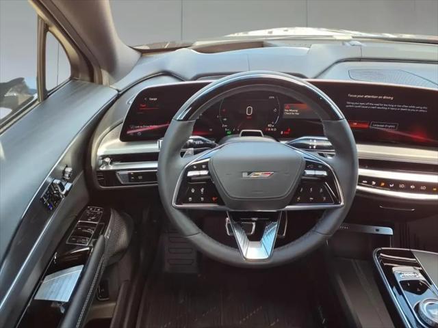 2026 Cadillac iQ V-Series w/1SV