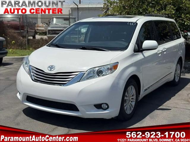 2017 Toyota Sienna XLE Premium 8 Passenger for sale in Downey, CA