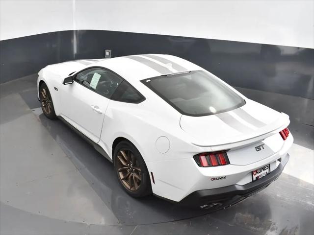 2025 Ford Mustang GT Premium Fastback