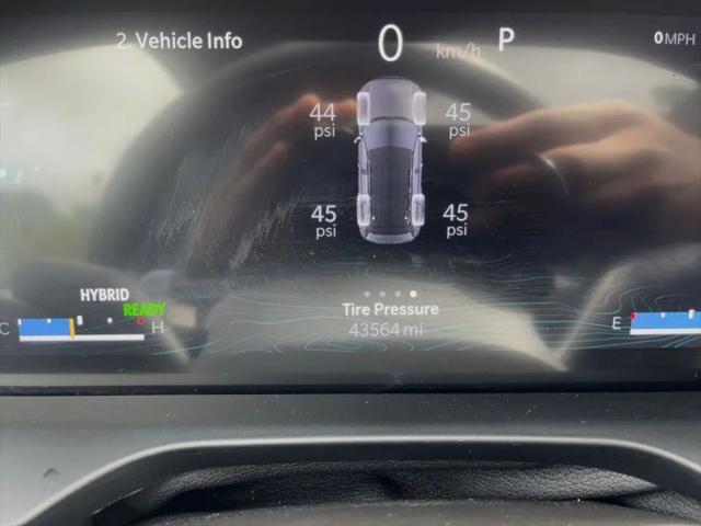 2023 Jeep Grand Cherokee Base