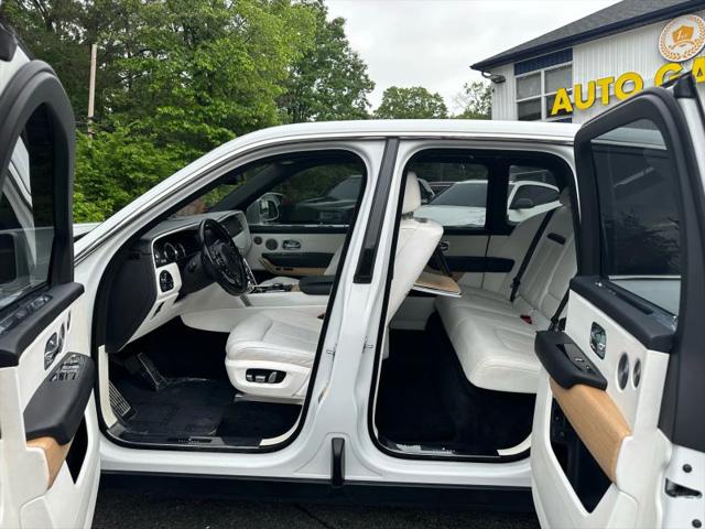 2019 Rolls-Royce Cullinan Base