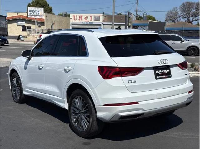 2022 Audi Q3 Premium 40 TFSI quattro Tiptronic