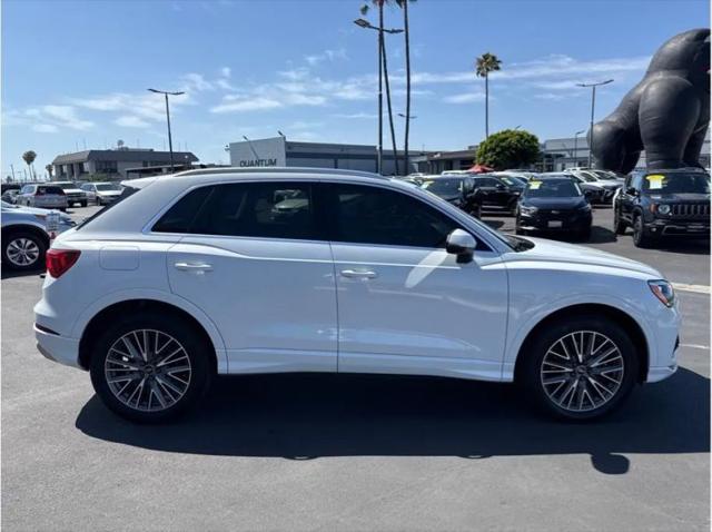 2022 Audi Q3 Premium 40 TFSI quattro Tiptronic