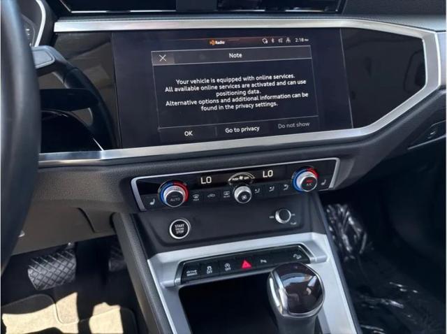 2022 Audi Q3 Premium 40 TFSI quattro Tiptronic