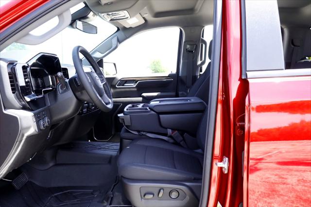 2026 Chevrolet Silverado 1500 4WD Crew Cab Short Bed RST