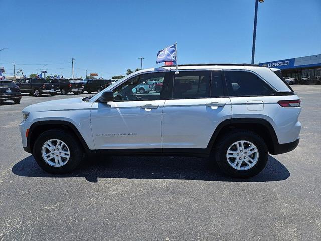 2024 Jeep Grand Cherokee Laredo 4x4