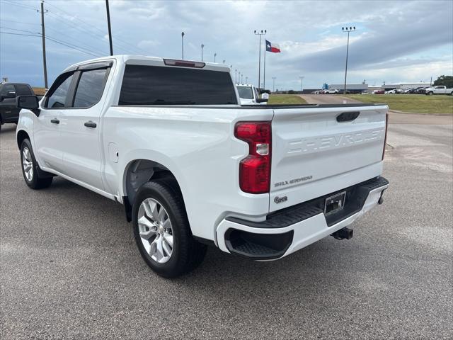 2022 Chevrolet Silverado 1500 2WD Crew Cab Short Bed Custom