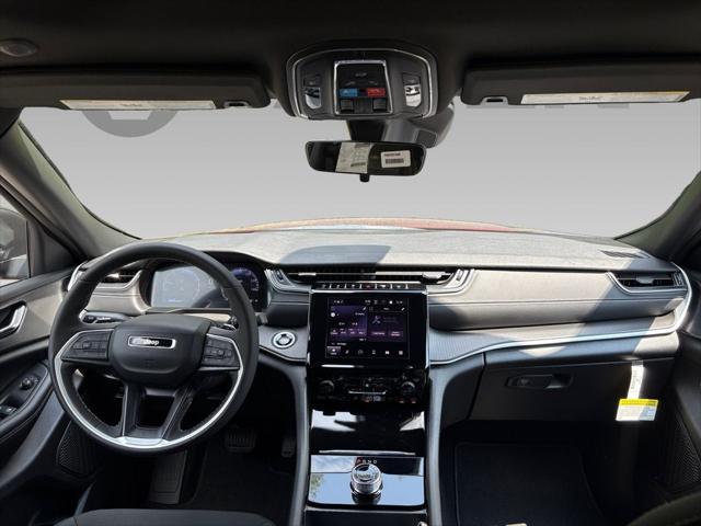 2025 Jeep Grand Cherokee GRAND CHEROKEE LAREDO X 4X2 2025 Jeep Grand Cherokee GRAND CHEROKEE LAREDO X 4X2