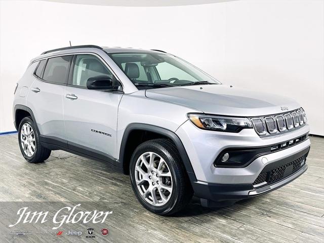 2022 Jeep Compass Latitude Lux 4x4