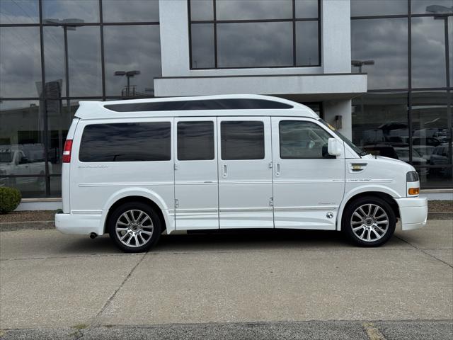 2019 GMC Savana 2500 Work Van