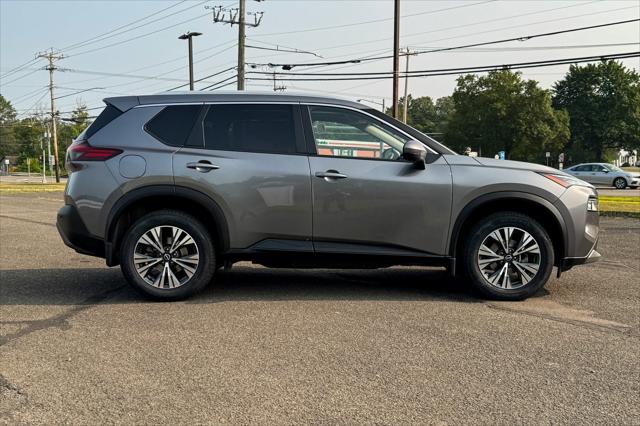 2022 Nissan Rogue SV Intelligent AWD