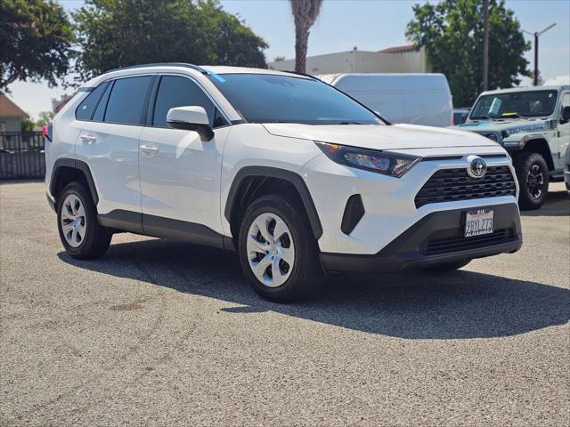 2019 Toyota RAV4 LE 2019 Toyota RAV4 LE