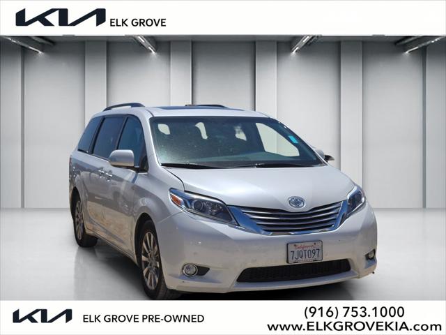 2015 Toyota Sienna XLE 8 Passenger for sale in Elk Grove, CA