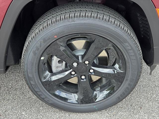 2025 Jeep Grand Cherokee L Altitude X 4x4