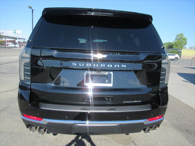 2025 Chevrolet Suburban 4WD Premier