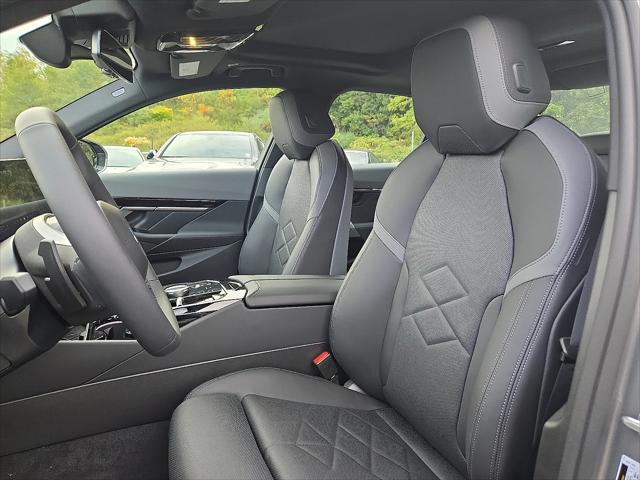 2026 BMW 5 Series 530i xDrive