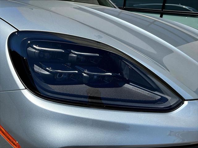 2025 Porsche Cayenne GTS