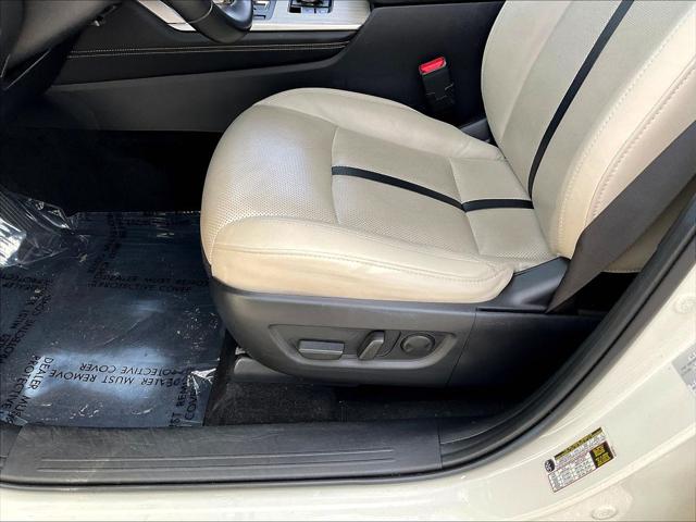 2024 Mazda X-90 3.3 Turbo Premium