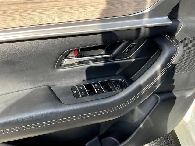 2024 Mazda X-90 3.3 Turbo Premium