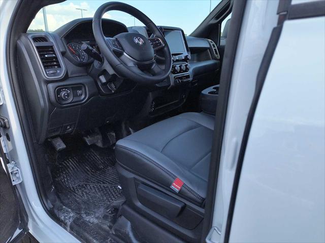 2026 RAM Ram 2500 RAM 2500 TRADESMAN CREW CAB 4X2 8 BOX