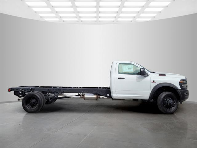 2026 RAM Ram 5500 Chassis Cab RAM 5500 TRADESMAN CHASSIS REGULAR CAB 4X4 120 CA 2026 RAM Ram 5500 Chassis Cab RAM 5500 TRADESMAN CHASSIS REGULAR CAB 4X4 120 CA