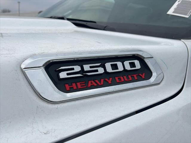 2026 RAM Ram 2500 RAM 2500 TRADESMAN CREW CAB 4X4 64 BOX