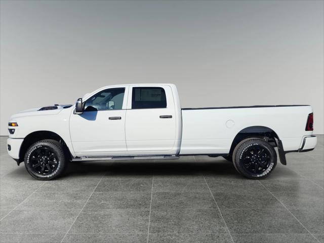 2026 RAM Ram 2500 RAM 2500 BLACK EXPRESS CREW CAB 4X4 8 BOX