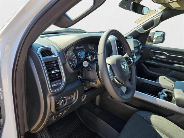 2026 Ram 1500 Lone Star Crew Cab 4x4 5'7" Box