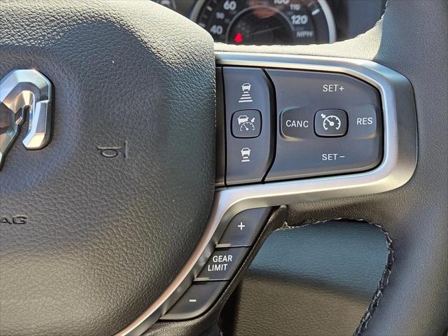 2026 Ram 1500 Lone Star Crew Cab 4x4 5'7" Box