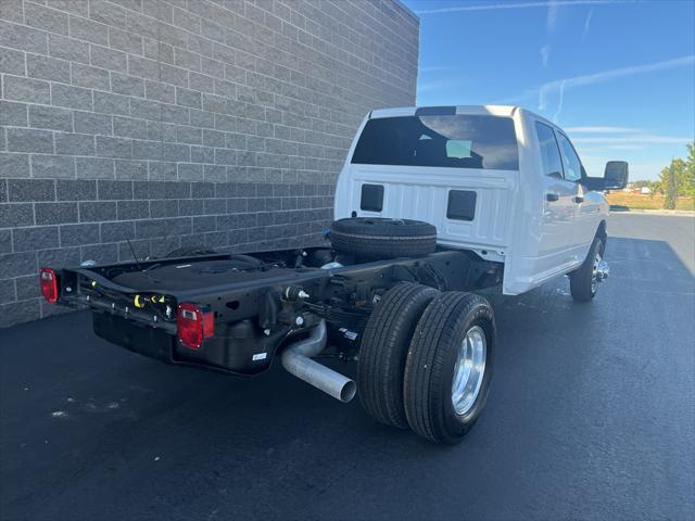 2026 RAM Ram 3500 Chassis Cab RAM 3500 TRADESMAN CREW CAB CHASSIS 4X4 60 CA 2026 RAM Ram 3500 Chassis Cab RAM 3500 TRADESMAN CREW CAB CHASSIS 4X4 60 CA