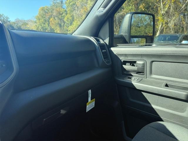 2026 Ram 2500 Warlock Crew Cab 4x4 6'4" Box