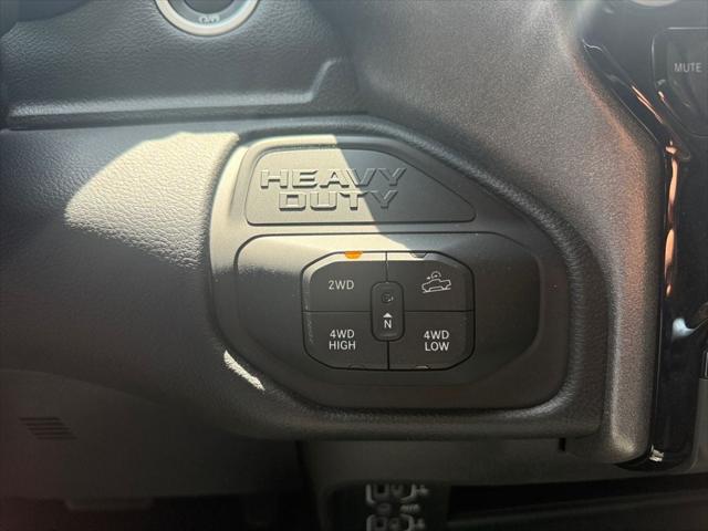 2026 Ram 2500 Warlock Crew Cab 4x4 64 Box
